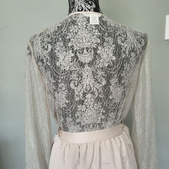 Flora nikrooz sleepwear robe XS size - Picture 4 of 5